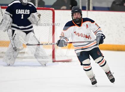 Thumbnail 2 in Wethersfield vs. Lyman Hall (CIAC D2 Semifinal) photogallery.