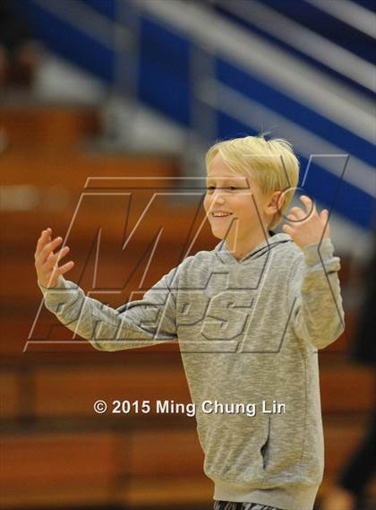 Thumbnail 1 in Aliso Niguel vs. Woodbridge photogallery.