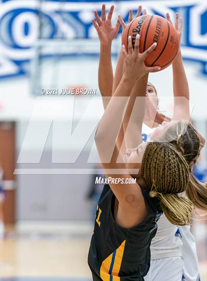Thumbnail 3 in Carmel @ Hamilton Southeastern photogallery.