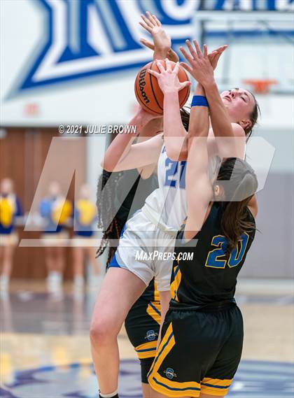 Thumbnail 1 in Carmel @ Hamilton Southeastern photogallery.