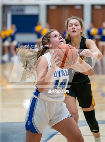 Thumbnail 3 in Carmel @ Hamilton Southeastern photogallery.
