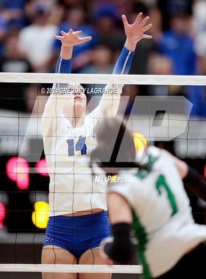 Thumbnail 2 in Hebron vs Southlake Carroll(UIL 6A Volleyball Regional Semi-final Division 2) photogallery.
