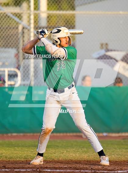 Thumbnail 3 in King @ Sumner (Saladino) photogallery.