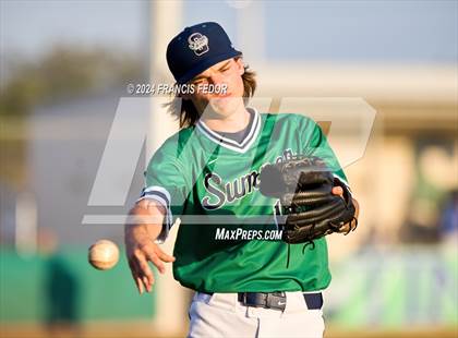 Thumbnail 2 in King @ Sumner (Saladino) photogallery.