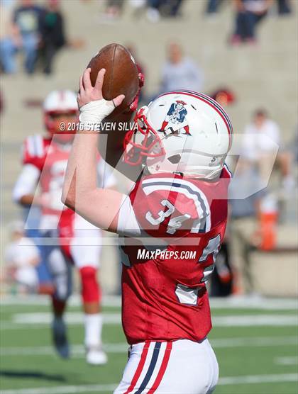 Thumbnail 2 in Bishop's vs. Christian (CIF SDS Division 3 Final) photogallery.