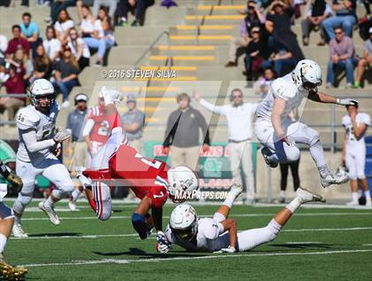 Thumbnail 2 in Bishop's vs. Christian (CIF SDS Division 3 Final) photogallery.
