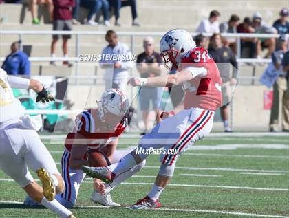 Thumbnail 2 in Bishop's vs. Christian (CIF SDS Division 3 Final) photogallery.
