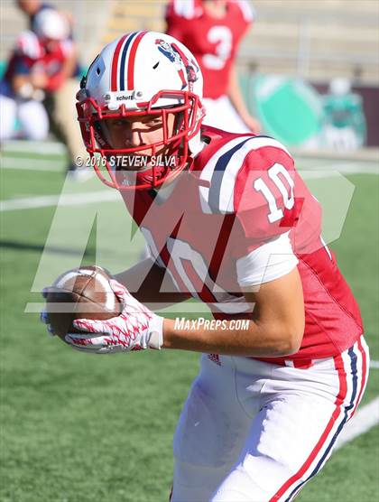 Thumbnail 1 in Bishop's vs. Christian (CIF SDS Division 3 Final) photogallery.