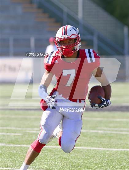 Thumbnail 1 in Bishop's vs. Christian (CIF SDS Division 3 Final) photogallery.