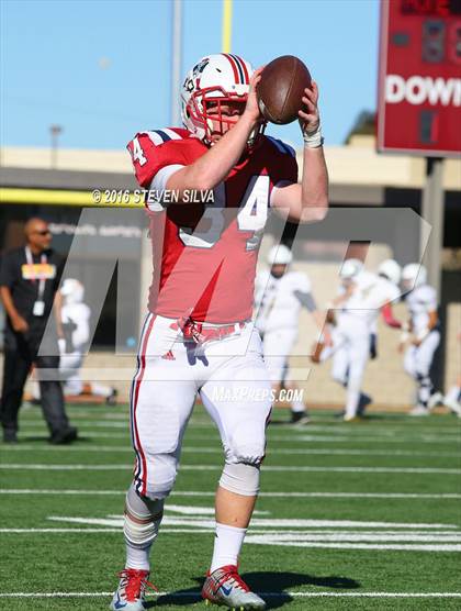 Thumbnail 2 in Bishop's vs. Christian (CIF SDS Division 3 Final) photogallery.