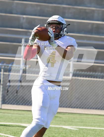 Thumbnail 2 in Bishop's vs. Christian (CIF SDS Division 3 Final) photogallery.