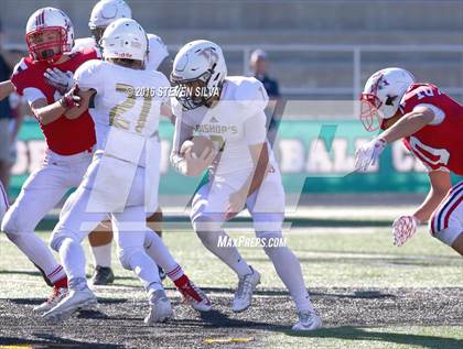 Thumbnail 2 in Bishop's vs. Christian (CIF SDS Division 3 Final) photogallery.