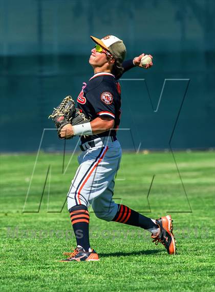 Thumbnail 2 in Edison vs. Huntington Beach photogallery.