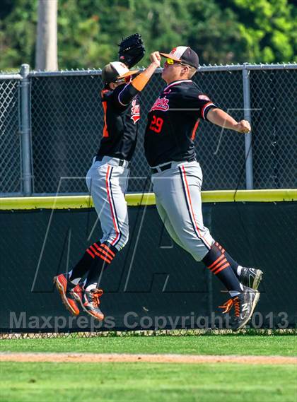 Thumbnail 1 in Edison vs. Huntington Beach photogallery.
