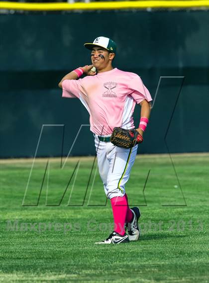 Thumbnail 3 in Edison vs. Huntington Beach photogallery.