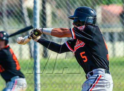 Thumbnail 1 in Edison vs. Huntington Beach photogallery.