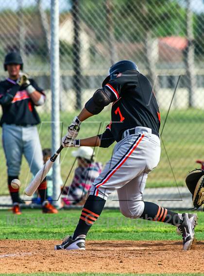 Thumbnail 2 in Edison vs. Huntington Beach photogallery.