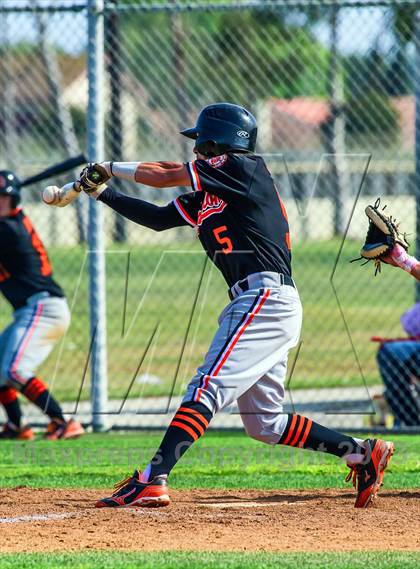 Thumbnail 1 in Edison vs. Huntington Beach photogallery.