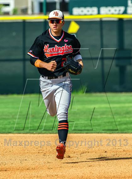 Thumbnail 2 in Edison vs. Huntington Beach photogallery.