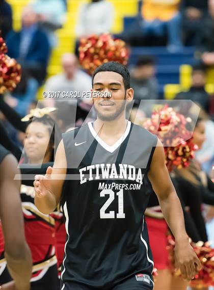 Thumbnail 2 in Etiwanda @ Los Osos photogallery.
