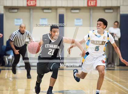 Thumbnail 1 in Etiwanda @ Los Osos photogallery.