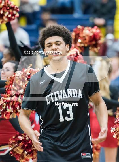 Thumbnail 3 in Etiwanda @ Los Osos photogallery.