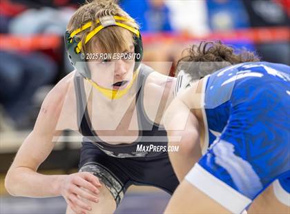 Thumbnail 3 in NYSPHSAA Section XI State Qualifier D1 (Semifinals and Finals) photogallery.