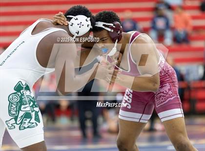 Thumbnail 3 in NYSPHSAA Section XI State Qualifier D1 (Semifinals and Finals) photogallery.