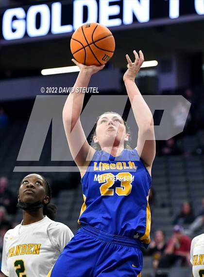 Thumbnail 1 in Vanden vs. Lincoln (CIF SJS D3 Final) photogallery.