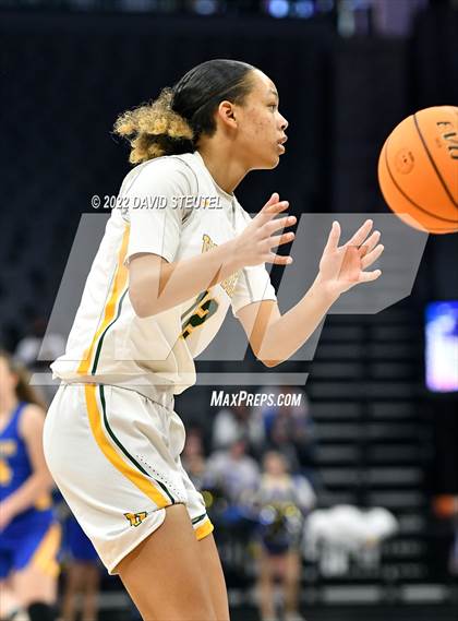 Thumbnail 1 in Vanden vs. Lincoln (CIF SJS D3 Final) photogallery.