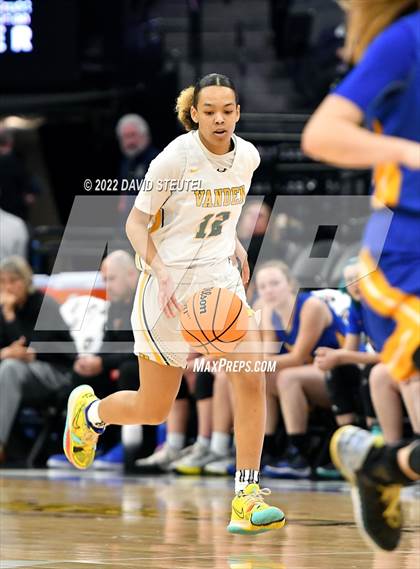 Thumbnail 2 in Vanden vs. Lincoln (CIF SJS D3 Final) photogallery.