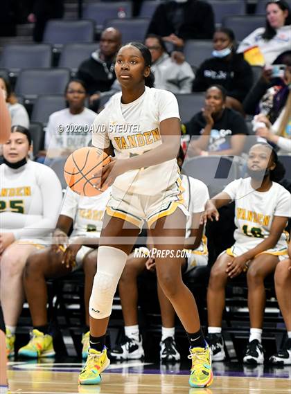 Thumbnail 2 in Vanden vs. Lincoln (CIF SJS D3 Final) photogallery.