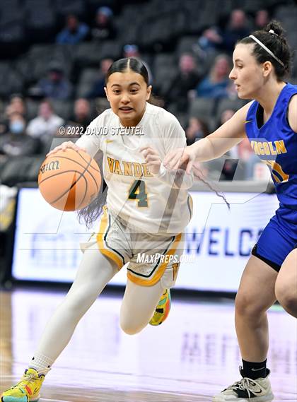 Thumbnail 1 in Vanden vs. Lincoln (CIF SJS D3 Final) photogallery.