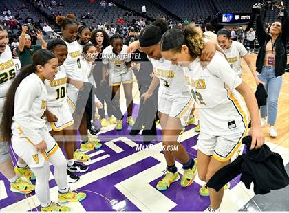 Thumbnail 1 in Vanden vs. Lincoln (CIF SJS D3 Final) photogallery.