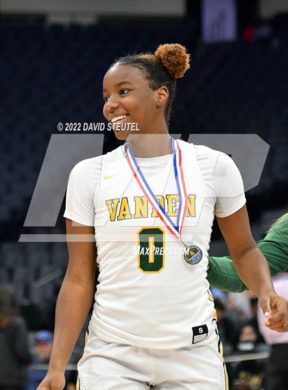 Thumbnail 1 in Vanden vs. Lincoln (CIF SJS D3 Final) photogallery.