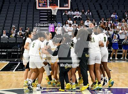 Thumbnail 1 in Vanden vs. Lincoln (CIF SJS D3 Final) photogallery.