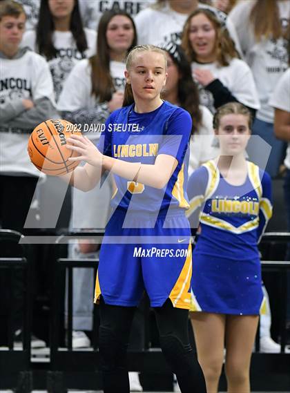 Thumbnail 3 in Vanden vs. Lincoln (CIF SJS D3 Final) photogallery.