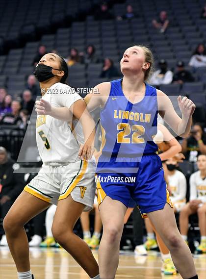 Thumbnail 1 in Vanden vs. Lincoln (CIF SJS D3 Final) photogallery.