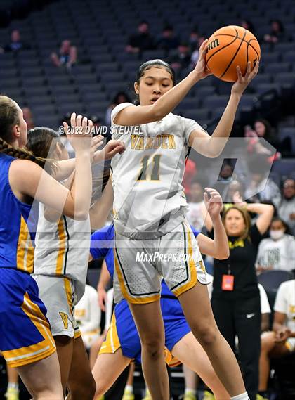 Thumbnail 3 in Vanden vs. Lincoln (CIF SJS D3 Final) photogallery.