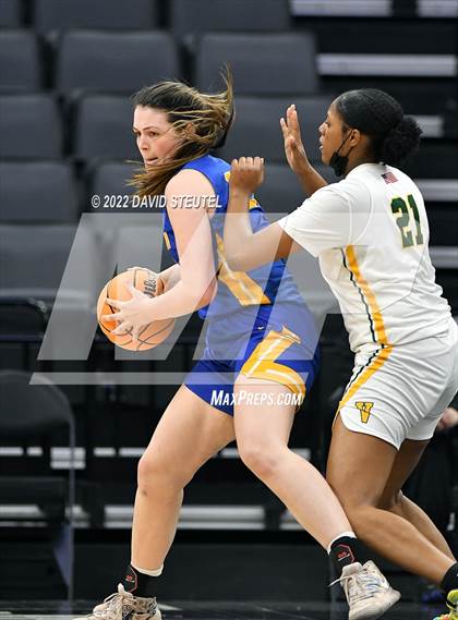 Thumbnail 1 in Vanden vs. Lincoln (CIF SJS D3 Final) photogallery.