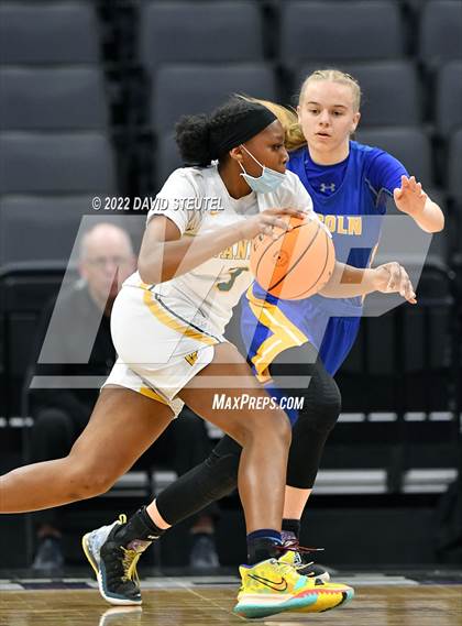 Thumbnail 1 in Vanden vs. Lincoln (CIF SJS D3 Final) photogallery.