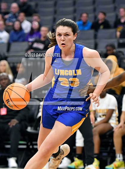 Thumbnail 2 in Vanden vs. Lincoln (CIF SJS D3 Final) photogallery.