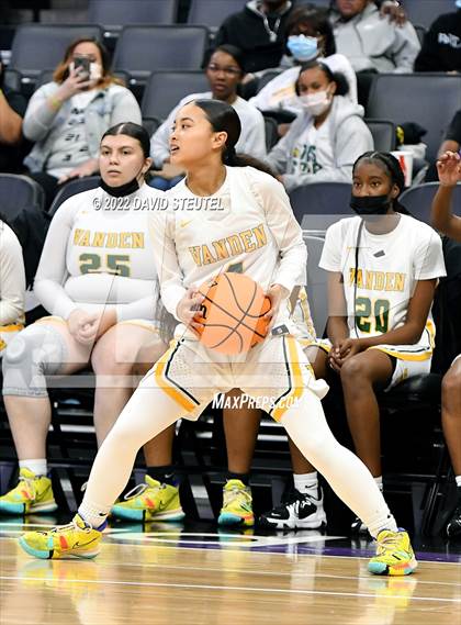 Thumbnail 3 in Vanden vs. Lincoln (CIF SJS D3 Final) photogallery.