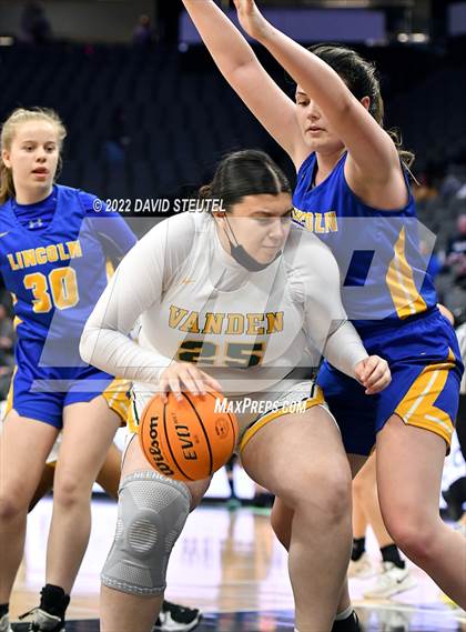 Thumbnail 1 in Vanden vs. Lincoln (CIF SJS D3 Final) photogallery.