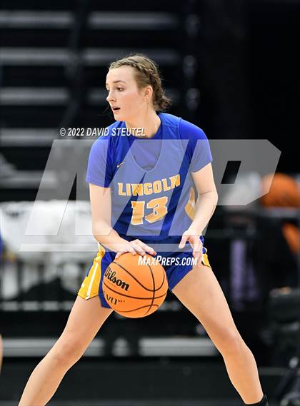 Thumbnail 2 in Vanden vs. Lincoln (CIF SJS D3 Final) photogallery.