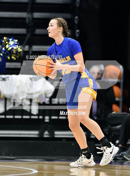 Thumbnail 1 in Vanden vs. Lincoln (CIF SJS D3 Final) photogallery.