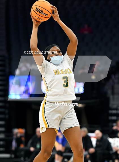 Thumbnail 3 in Vanden vs. Lincoln (CIF SJS D3 Final) photogallery.