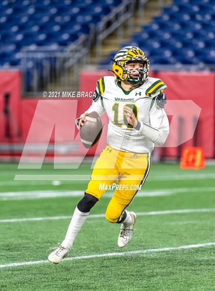 Thumbnail 3 in King Philip Regional vs. Catholic Memorial (MIAA Division 2 Final) photogallery.