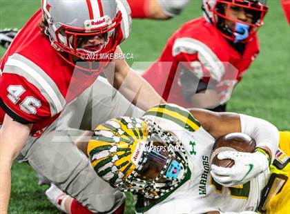 Thumbnail 3 in King Philip Regional vs. Catholic Memorial (MIAA Division 2 Final) photogallery.