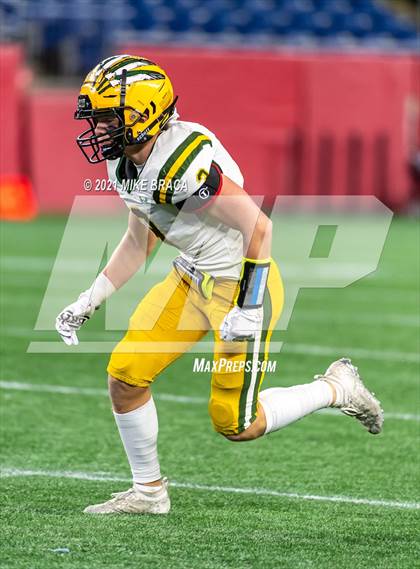 Thumbnail 3 in King Philip Regional vs. Catholic Memorial (MIAA Division 2 Final) photogallery.
